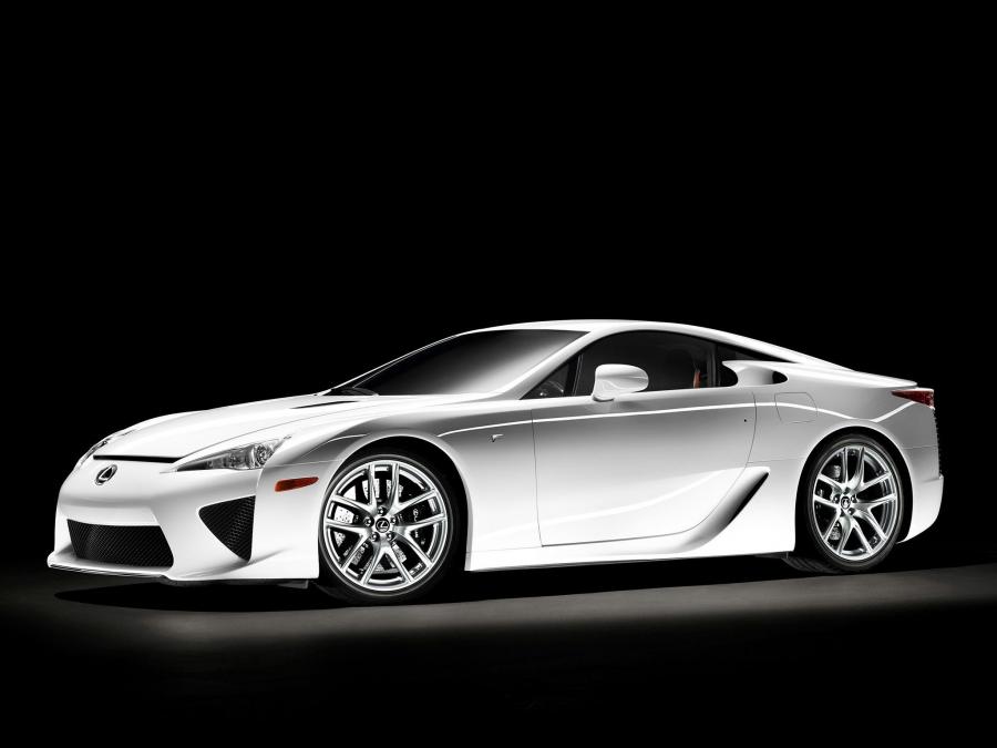 Lexus LF-A 2010 года  (фото 34 из 213)
